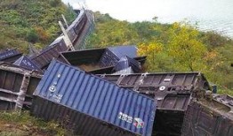 《脱轨》手机在线观看