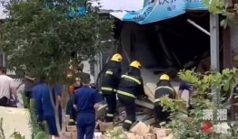 罗山县雪糕店爆料事件视频,一视频揭露食品安全问题引发社会关注